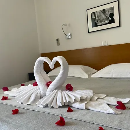 Cala Di L'oru Hotel 3*