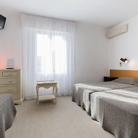 Cala Di L'oru ホテル