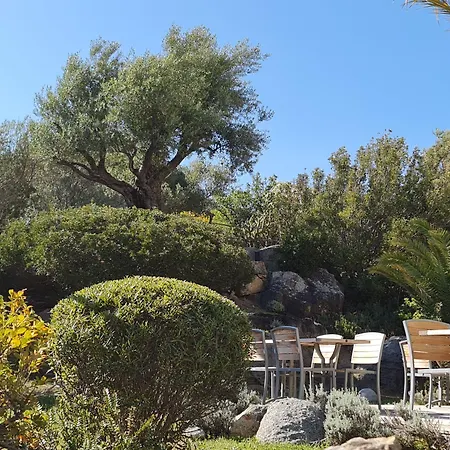 Cala Di L'oru ホテル