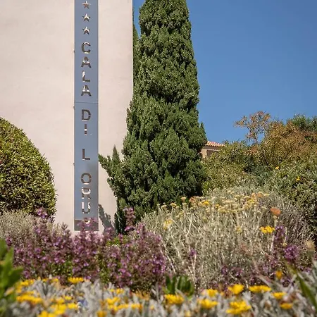 Cala Di L'oru Hotel 3*