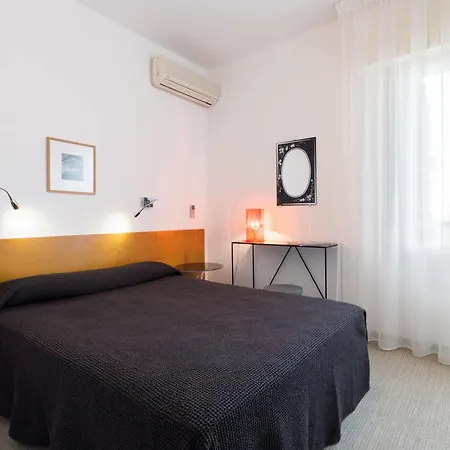 Hotel Cala Di L'oru 3*
