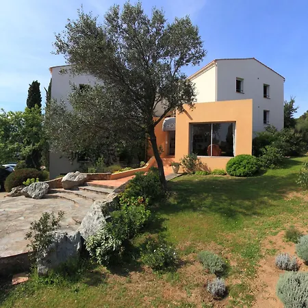 Hotel Cala Di L'oru 3*