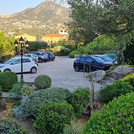 Cala Di L'oru 3*