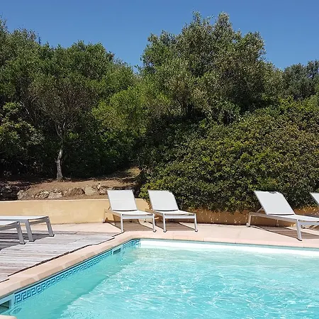 Hotel Cala Di L'oru LʼÎle-Rousse