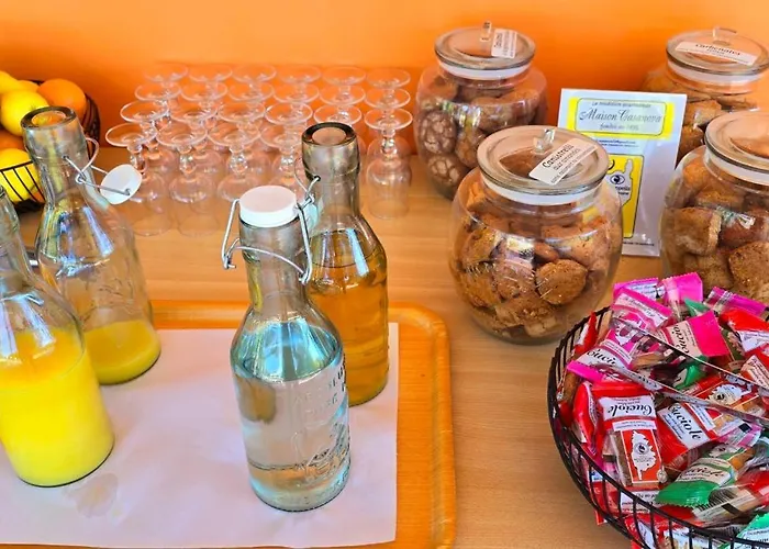 Hotel Cala Di L'oru LʼÎle-Rousse