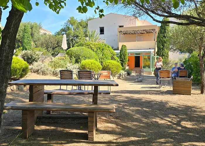 Cala Di L'oru 3* L'Ile-Rousse (Corsica)