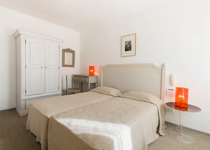 Cala Di L'oru 3* LʼÎle-Rousse