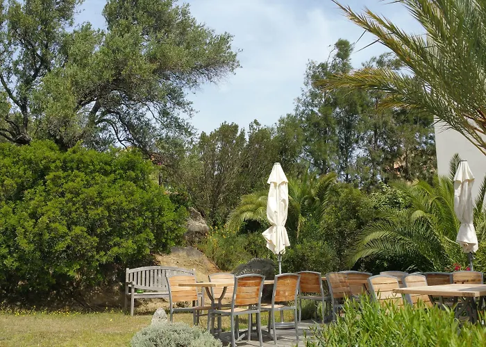 Cala Di L'oru Hotel L'Ile-Rousse (Corsica)